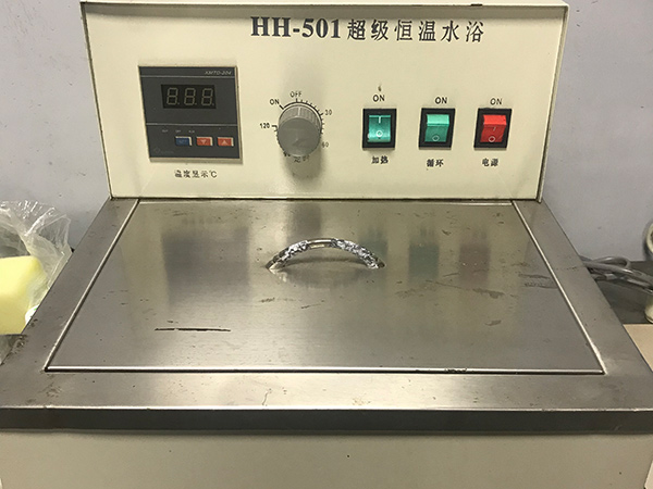 仪器